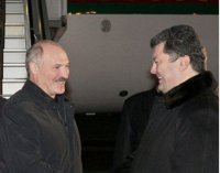 Лукашенко заявил о готовности оказать любую помощь Украине