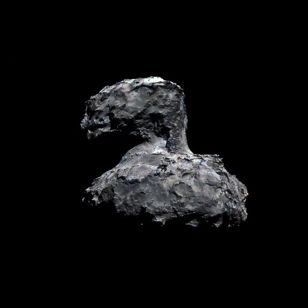 Комета Чурюмова-Герасименко начала нагреваться и распадаться