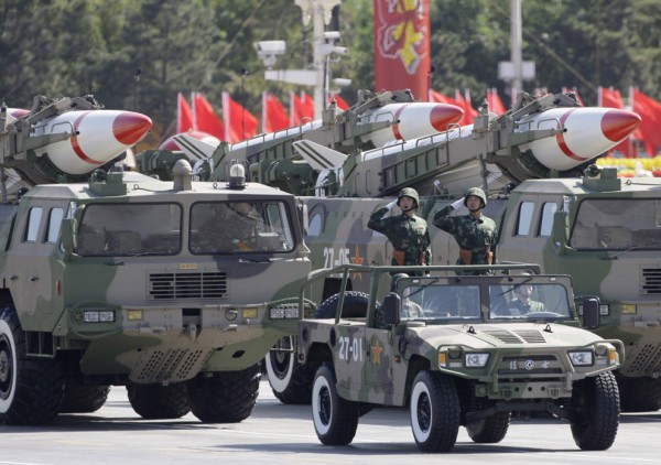 На сентябрьском параде в Китае представят новую военную технику