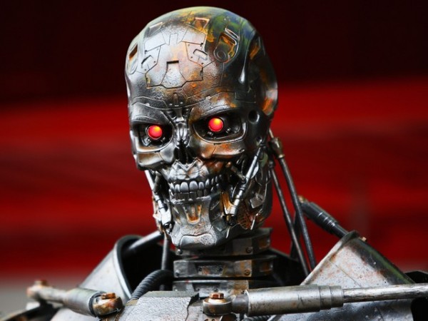 Стивен Хокинг и Илон Маск выступили против создания боевых роботов
