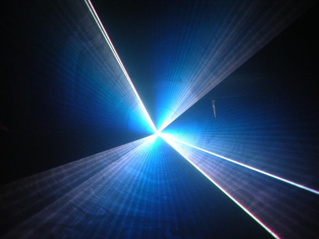 Грядет революция в освещении: ученые создали белый лазер