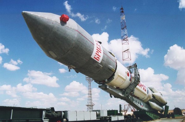 Ракета-носитель «Протон-М» готовится к запуску по решению госкомиссия