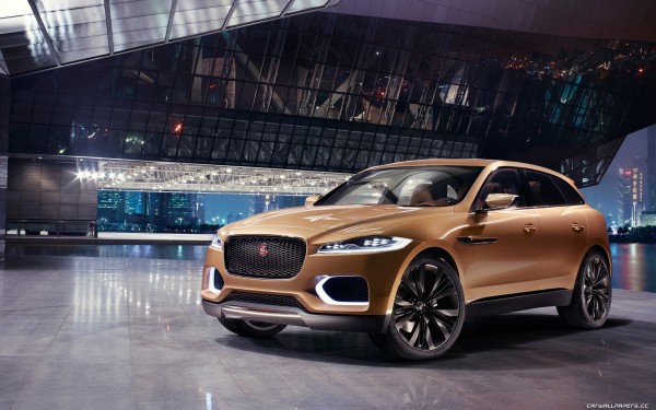 Jaguar представил первый серийный кроссовер F-Pace