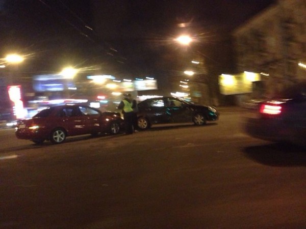 ДТП на Кутузовском проспекте Москвы: Двое погибли и шестеро пострадали