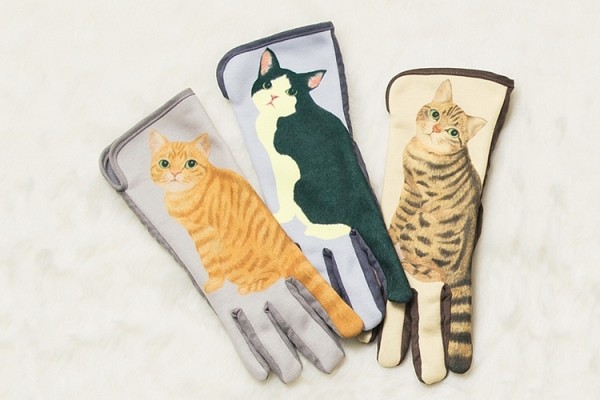 Оригинальные перчатки-котята созданы в Японии для работы с сенсорными экранами