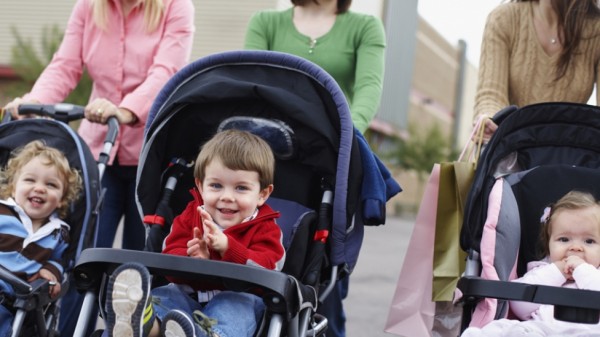 Правильный выбор детской коляски – гарантия комфорта малыша