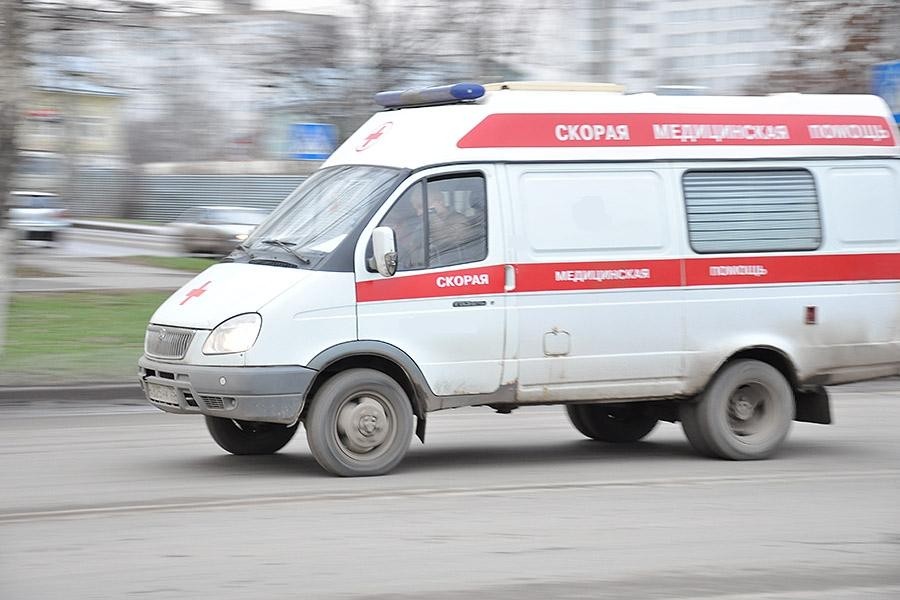 Перевернулась карета скорой помощи — Происшествие в столице РФ