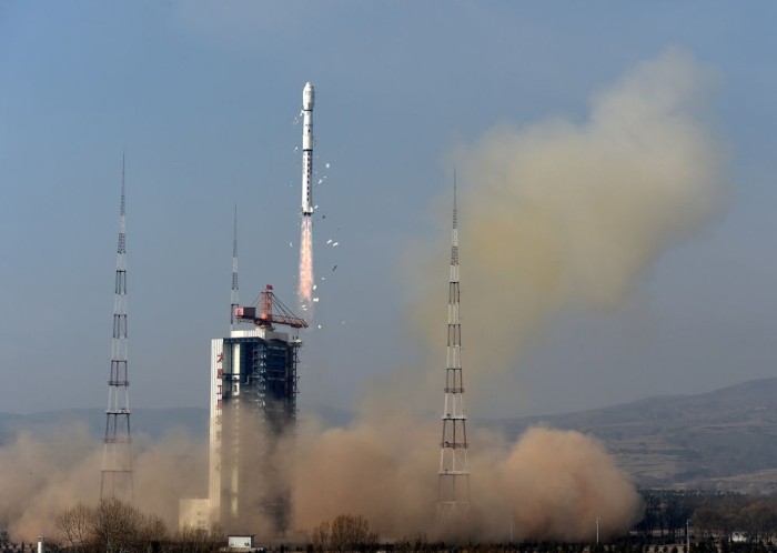 Китай успешно запустил спутник Яогань-29