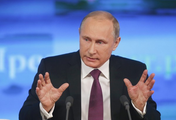 Путин распорядился обсудить с Казахстаном соглашение по контролю за военной продукцией