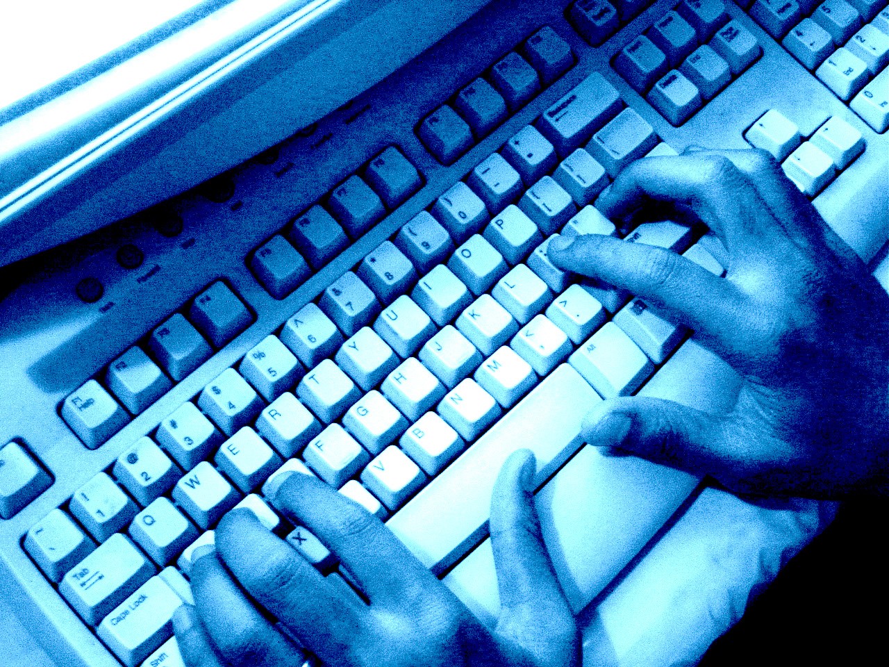 Хакеры Anonymous совершили 97 атак на японские сайты за 3 месяца