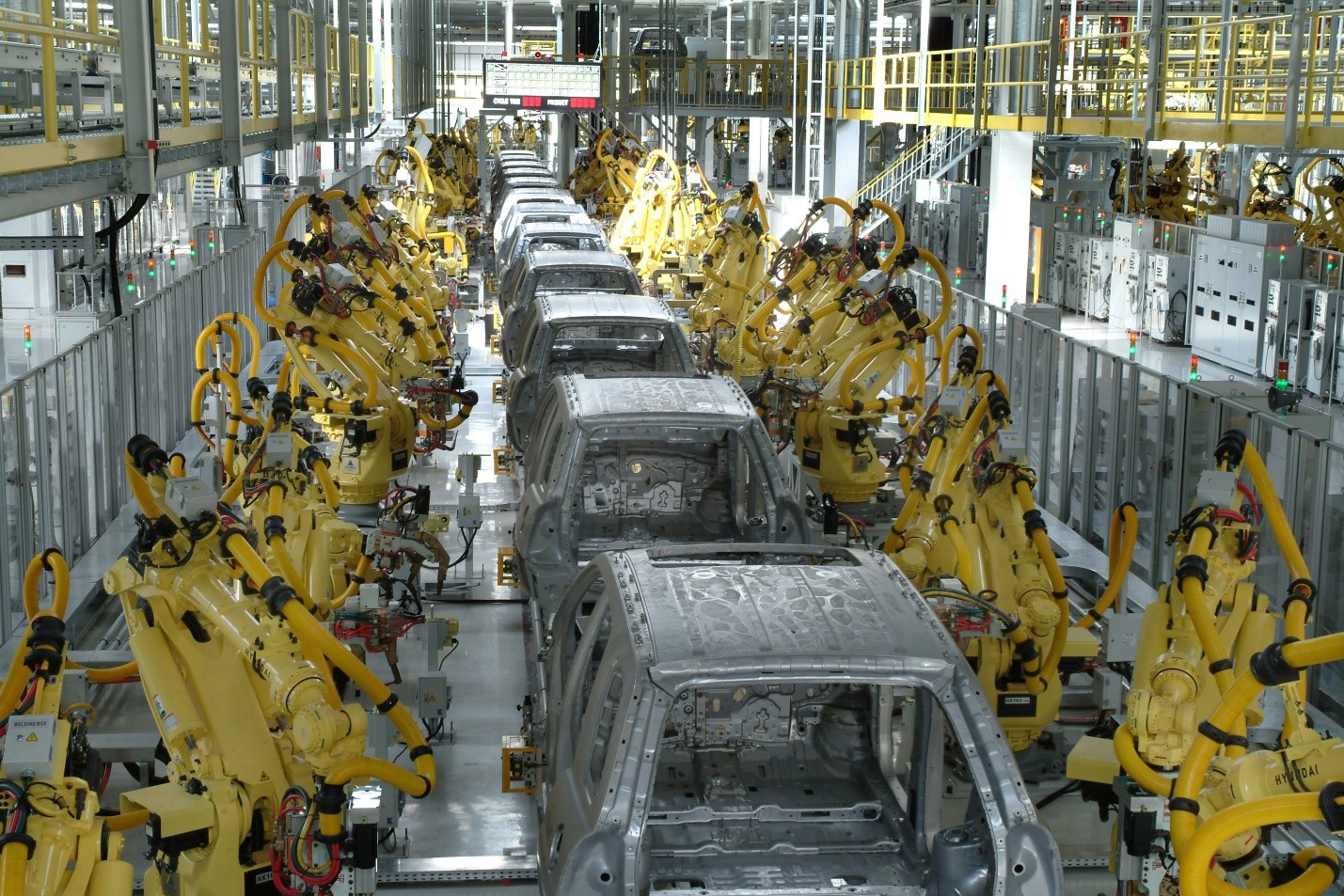 Российский завод Hyundai снизил производство автомобилей на 3,2