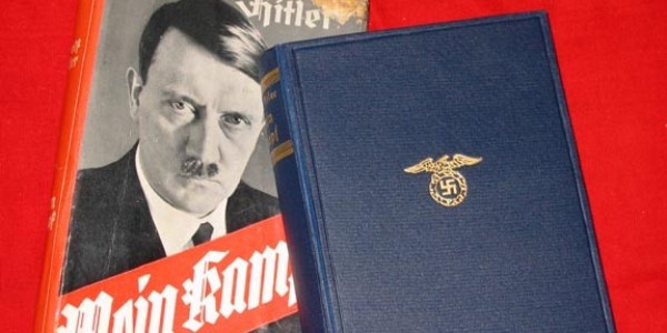 В Германии впервые с войны переиздают "Майн Кампф"