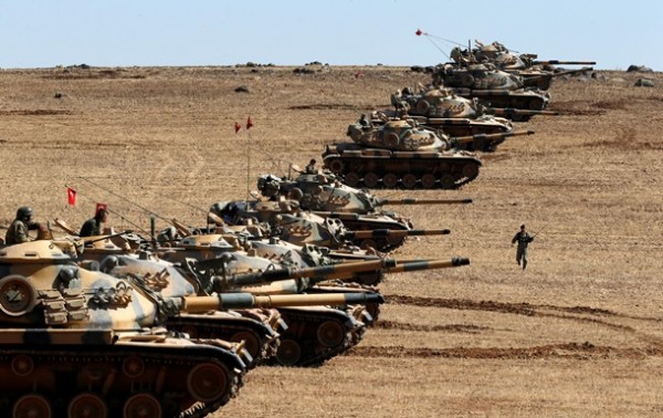 Премьер Турции заявил, что решение об отправке военных в Ирак было принято из-за ИГ