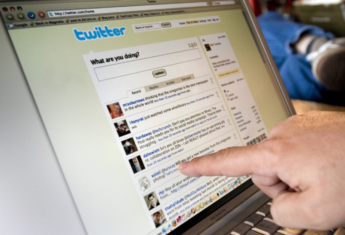 Twitter разрешит брендам применять твиты пользователей в рекламе