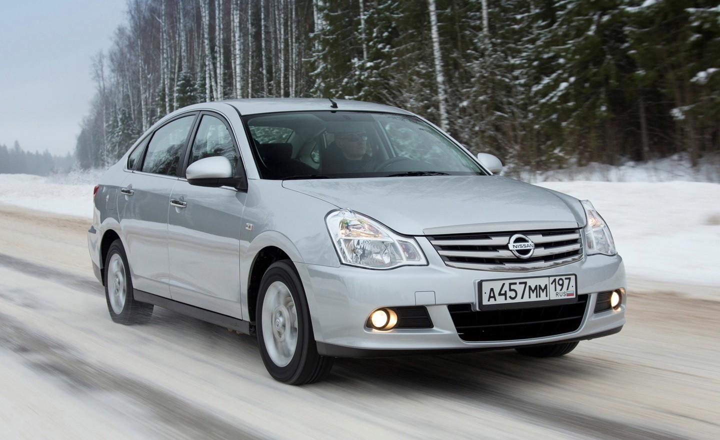 Nissan Almera стал лидером продаж в C-классе в России