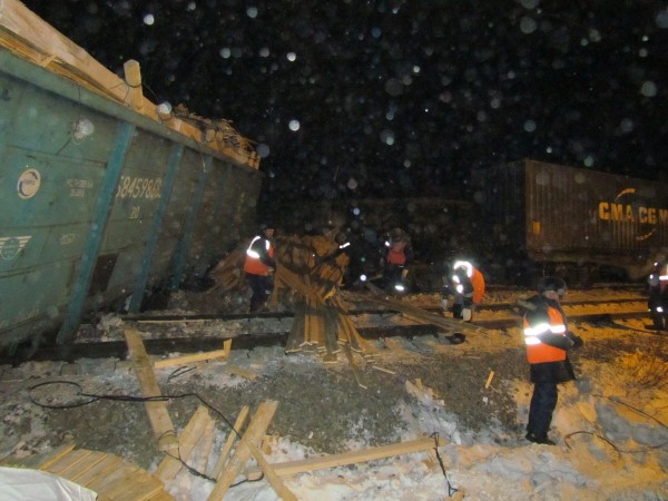 Движение поездов в Приамурье восстановлено после аварии