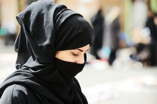 В Латвии ношение мусульманской одежды в общественных местах окажется под запретом