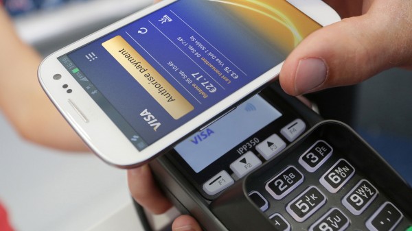 Платёжная система Samsung Pay появится в России одновременно с Galaxy S7