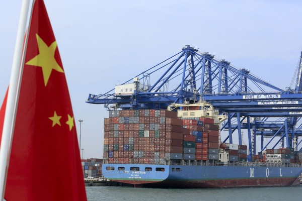 В Китае зафиксировали рекордное за 7 лет падение экспорта