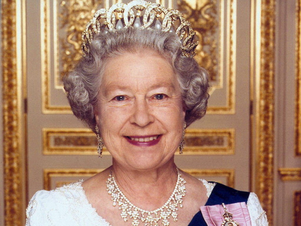 Елизавета II может отречься от престола уже в этом году