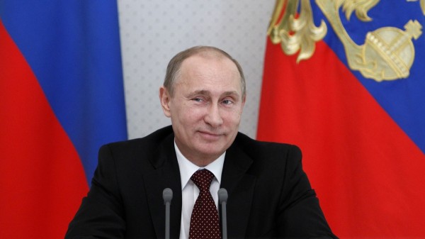 Владимир Путин пошутил про четвертую революцию от "Общероссийского Народного Фронта"