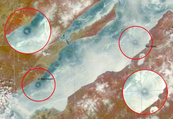 Ученые вновь зафиксировали гигантские кольца на озере Байкал