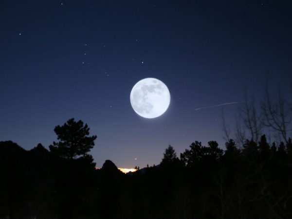 Полная луна ухудшает детский сон доказано учеными