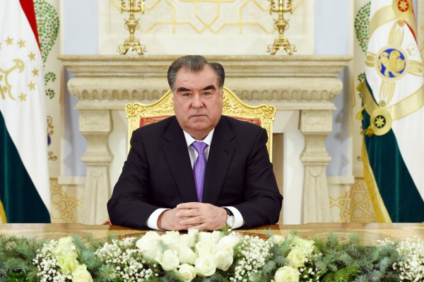 Президент Таджикистана установил собственный профессиональный праздник