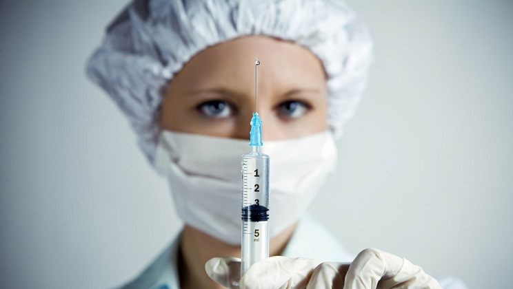 Российская вакцина от вируса Эбола находится на втором этапе клинических испытаний