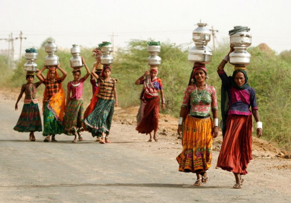 Миллионы африканских женщин находятся в «водяном рабстве»