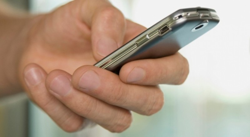 В РФ упрощены платежи через мобильные телефоны