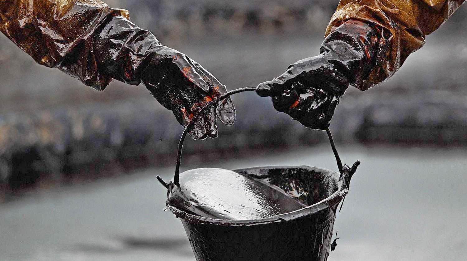 Добыча нефти в России за полгода выросла на 2,1