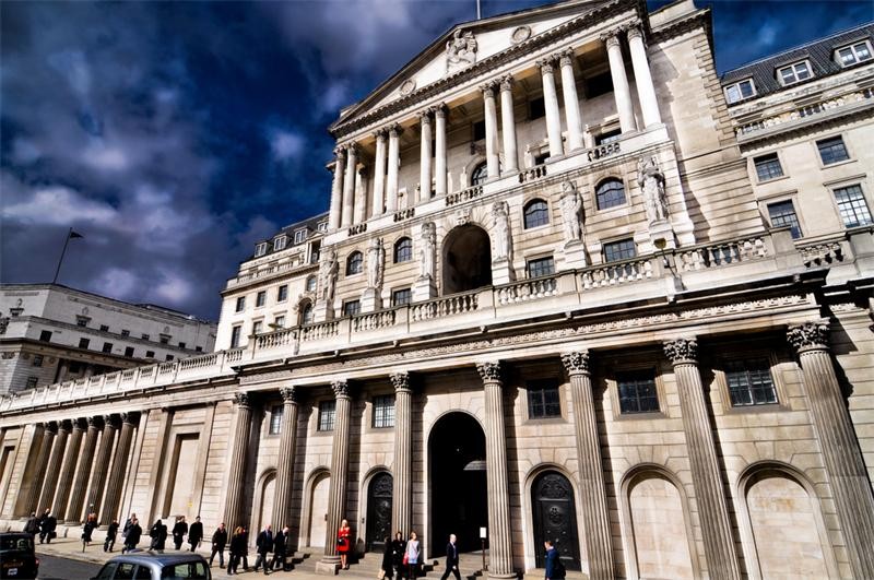 Банк Англии смог сохранить основную процентную ставку на уровне 0,5