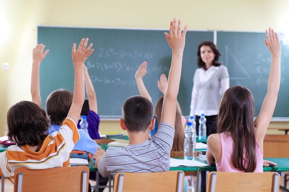 Выяснилось, что только 4% граждан России уважают профессию учителя