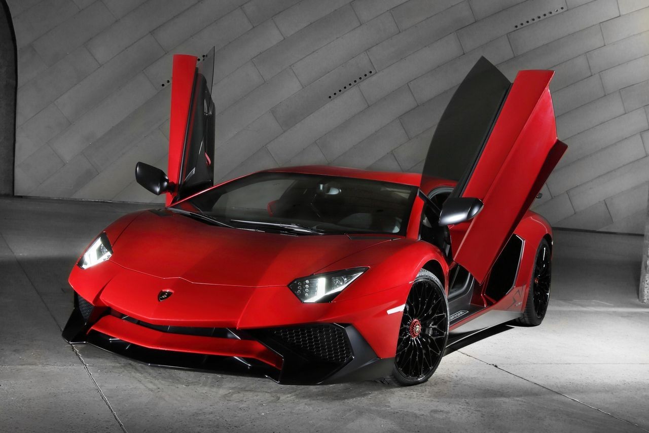 Lamborghini собирается удвоить производительность