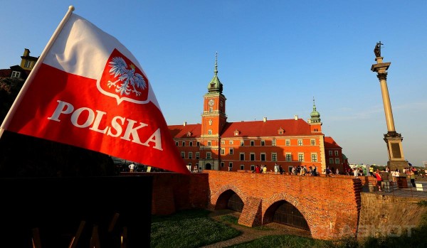 Польша огласила условия восстановления безвизового режима с Россией