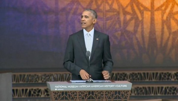 Обама открыл музей афроамериканской истории и культуры