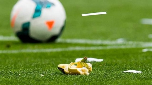 УЕФА простил "Ростову" инцидент с бананом