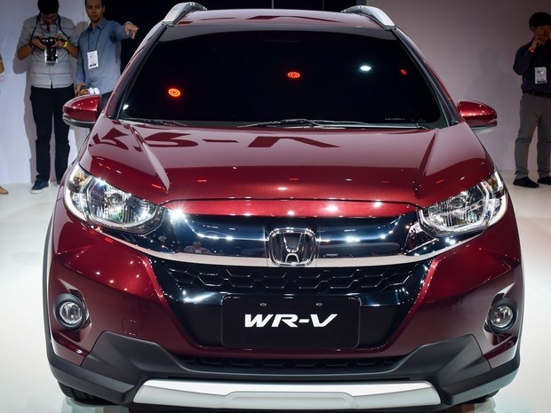Honda презентовала компакт-кроссовер WR-V-2017