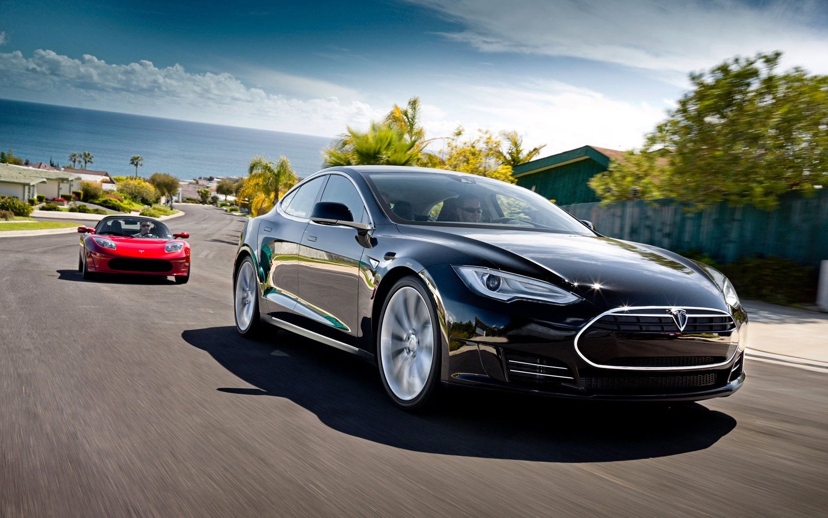 Tesla Motors открывает филиал в РФ