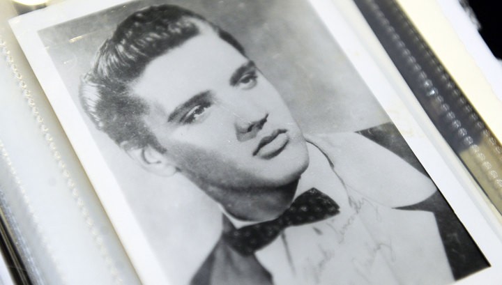 В web-сети интернет появилось фото «живого и постаревшего» Элвиса Пресли