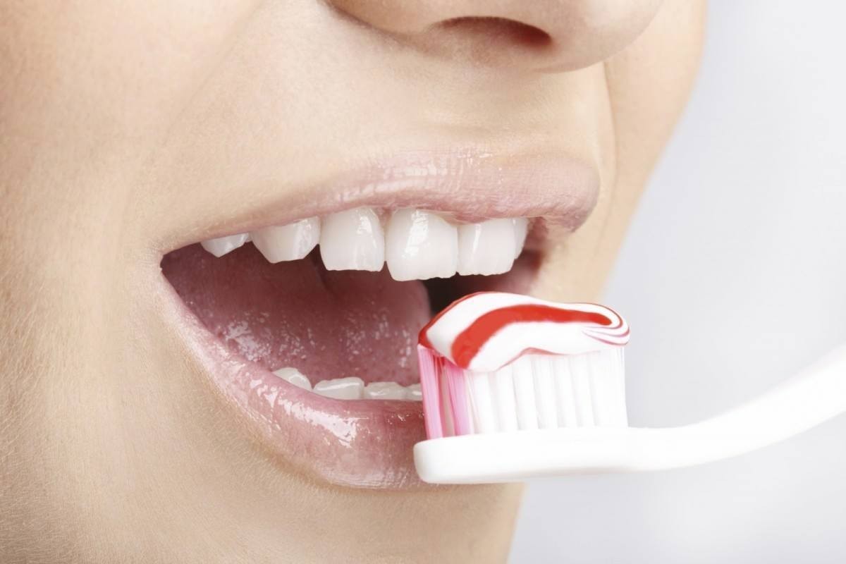 Частое использование зубной пасты или жвачки может привести к раку