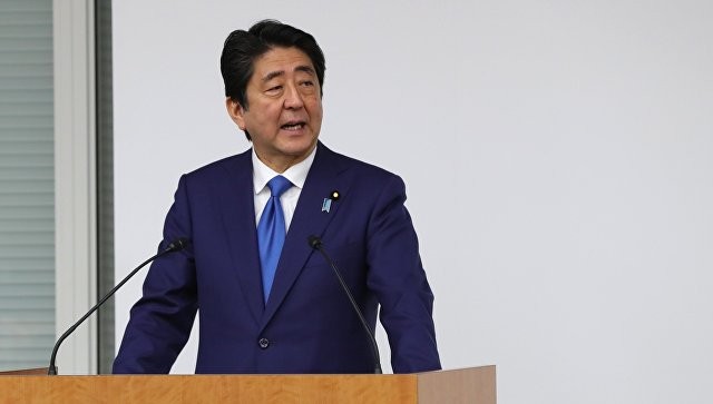 Премьер-министр Японии дважды приедет в Россию за 2017 год