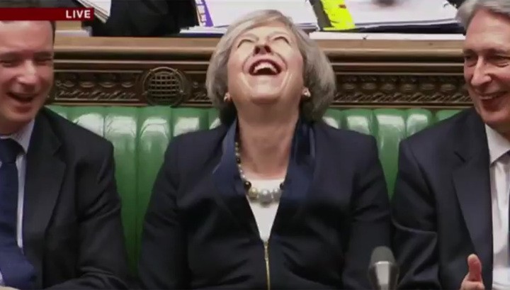 Премьер Великобритании напугал интернет-пользователей «дьявольским» смехом
