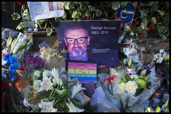 В Лондоне похоронили Джорджа Майкла