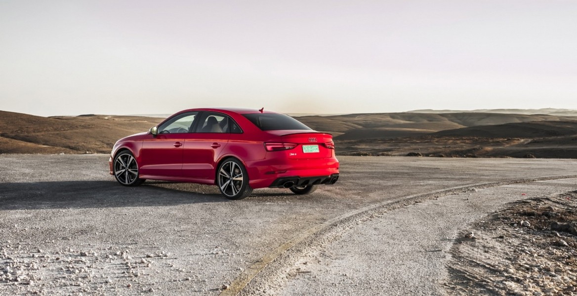 Ауди анонсирована премьеру высокопроизводительной версии Ауди RS3 Sedan 2018