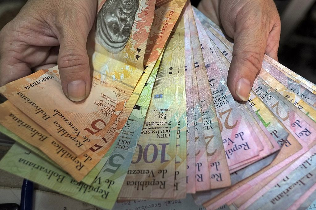 МВФ прогнозирует в Венесуэле инфляцию в 720% по итогам года