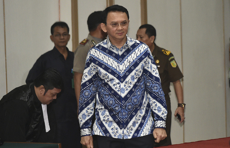 Губернатор Джакарты получил два года тюрьмы за богохульство
