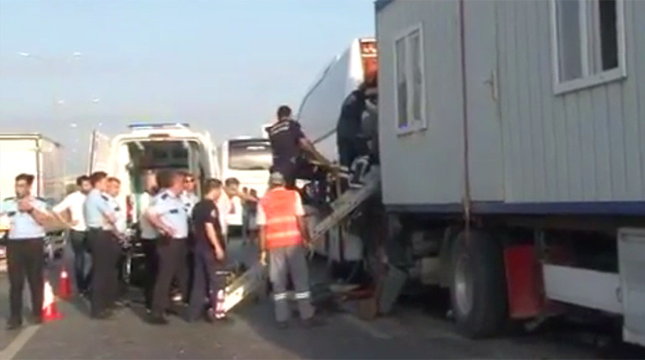 Русские туристы пострадали в автоаварии в Турции