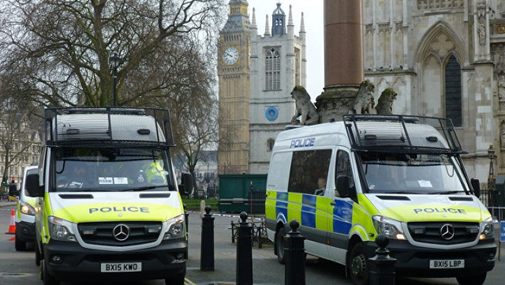 В столице Англии фургон протаранил толпу мусульман, покидавших мечеть после молитвы